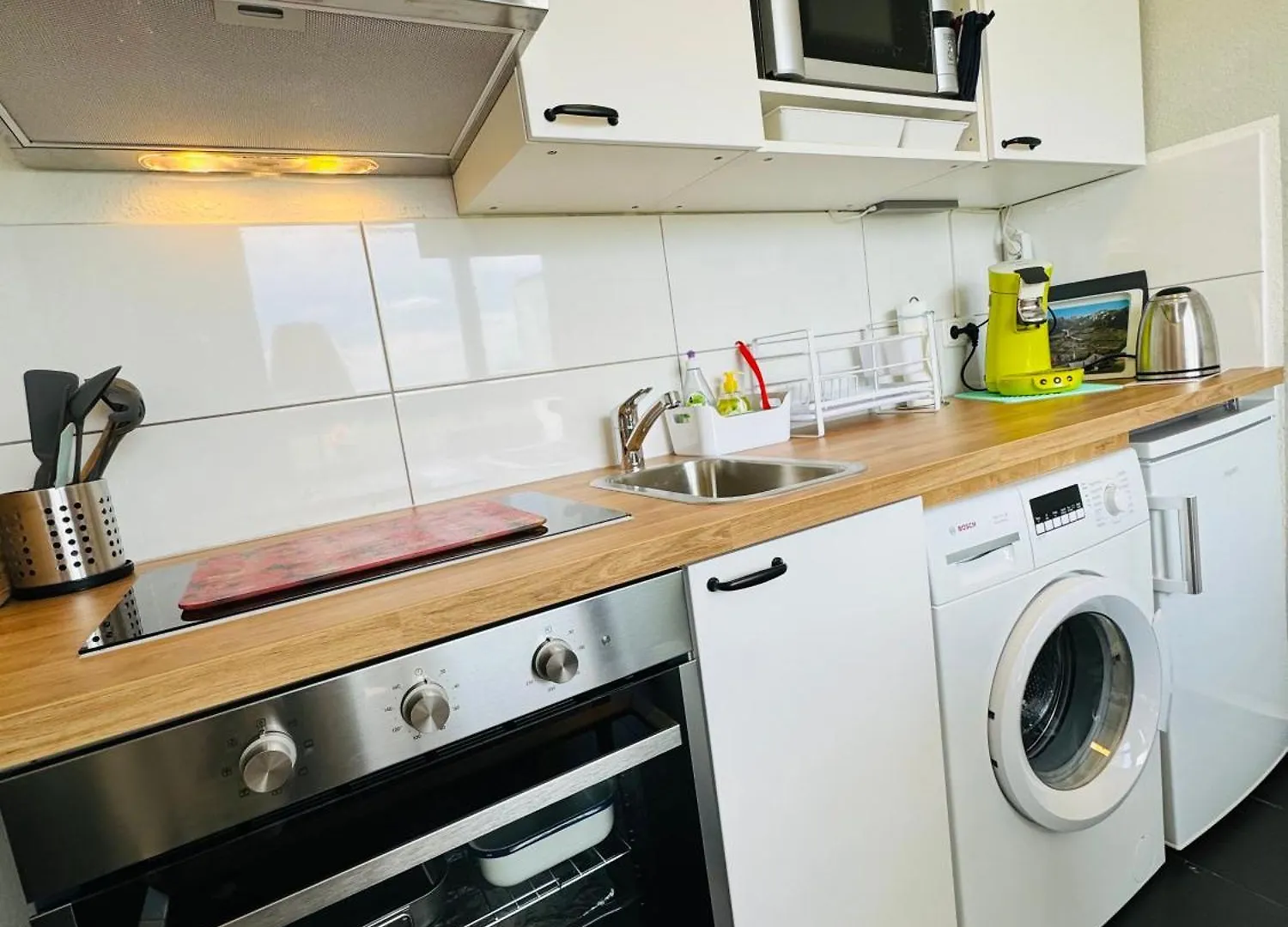 Messe Apartment Koeln West קלן